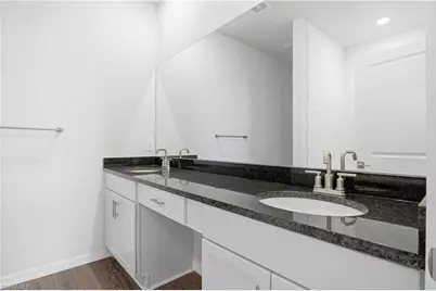 915 NE 19th St, Cape Coral, FL 33909 - Photo 16