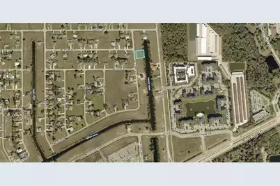 1511 NE 23rd Ave, Cape Coral, FL 33909 - Photo 2