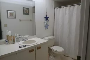 11500 Caravel Cir, Fort Myers, FL 33908 - Photo 10