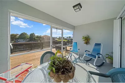 914/916 SE 14th Ter, Cape Coral, FL 33990 - Photo 2