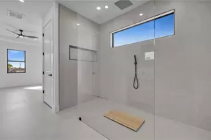 510 Wilmington Pkwy, Cape Coral, FL 33993 - Photo 20