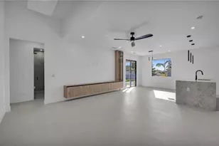 510 Wilmington Pkwy, Cape Coral, FL 33993 - Photo 6