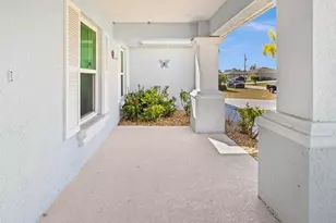 4427 NE 21st Pl, Cape Coral, FL 33909 - Photo 4