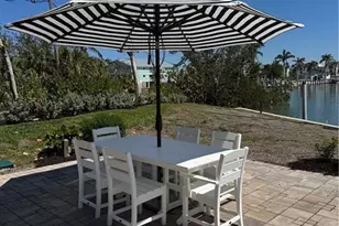 1250 Tennisplace Ct, Sanibel, FL 33957 - Photo 32