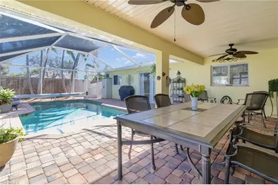 1821 Cornwallis Pkwy, Cape Coral, FL 33904 - Photo 16