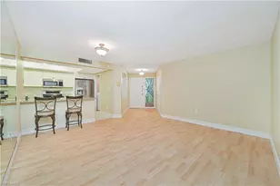 975 Palm View Dr, Naples, FL 34110 - Photo 8