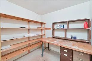 975 Palm View Dr, Naples, FL 34110 - Photo 26