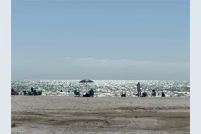 6041 Gulf Rd, Fort Myers Beach, FL 33931 - Photo 12