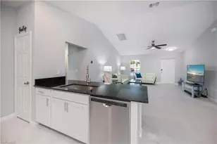 402 NW 18th Terrace, Cape Coral, FL 33993 - Photo 12