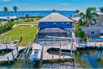 3420 1st Ave, Saint James City, FL 33956 - Photo 44