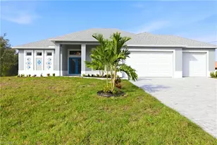 705 McKinley Ave, Lehigh Acres, FL 33972 - Photo 4