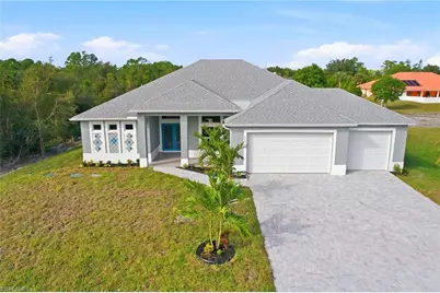 705 McKinley Ave, Lehigh Acres, FL 33972 - Photo 2