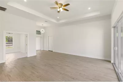 705 McKinley Ave, Lehigh Acres, FL 33972 - Photo 8