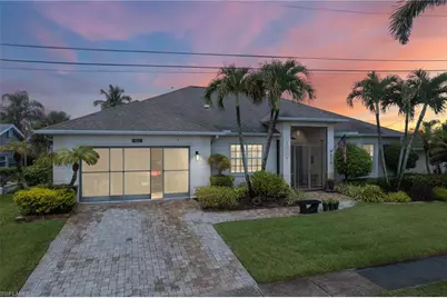 4424 N Bay Cir, North Fort Myers, FL 33903 - Photo 6