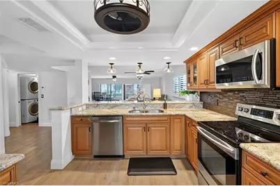 4244 SE 20th Pl #116, Cape Coral, FL 33904 - Photo 4