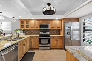 4244 SE 20th Pl, Cape Coral, FL 33904 - Photo 2