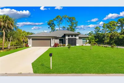 320 Lincoln Blvd, Lehigh Acres, FL 33936 - Photo 2