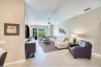 10037 Oakhurst Way, Fort Myers, FL 33913 - Photo 12