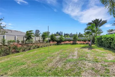 25093 Paradise Rd, Bonita Springs, FL 34135 - Photo 26