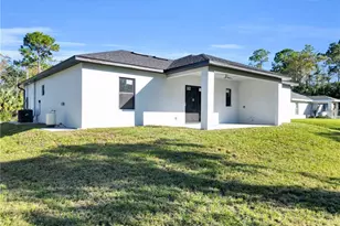 760 Fullerton Ave S, Lehigh Acres, FL 33974 - Photo 22