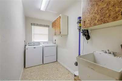 1518 SE 10th Pl, Cape Coral, FL 33990 - Photo 30