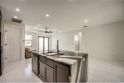 4025 SW 2nd Ct, Cape Coral, FL 33914 - Photo 24