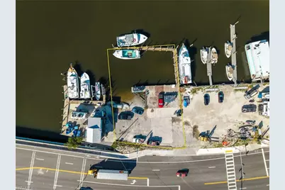 18850 San Carlos Blvd, Fort Myers Beach, FL 33931 - Photo 14