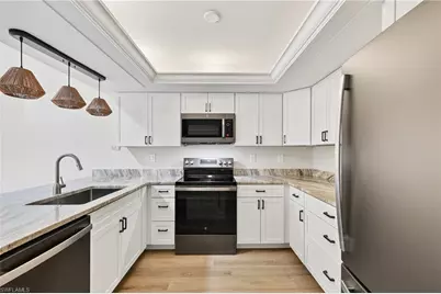 5811 Crystal Lake Ln #102, North Fort Myers, FL 33917 - Photo 4