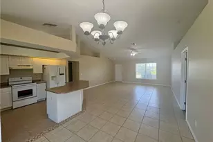 4411 SW 9th Ave, Cape Coral, FL 33914 - Photo 4