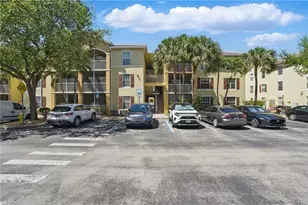 4121 Residence Drive, Fort Myers, FL 33901 - Photo 4