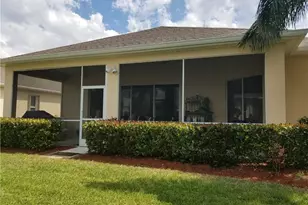 9358 Palm Island Cir, North Fort Myers, FL 33903 - Photo 4