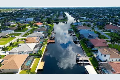 2820 SW 36th St, Cape Coral, FL 33914 - Photo 2