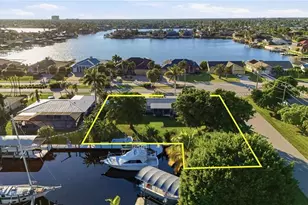 5229 Pelican Blvd, Cape Coral, FL 33914 - Photo 4