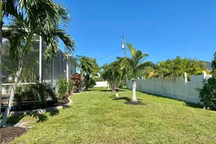 4009 SW 27th Ave, Cape Coral, FL 33914 - Photo 6