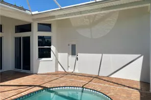 4009 SW 27th Ave, Cape Coral, FL 33914 - Photo 10