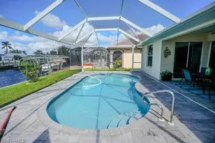 2214 SE 19th Pl, Cape Coral, FL 33990 - Photo 16