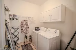 2214 SE 19th Pl, Cape Coral, FL 33990 - Photo 14