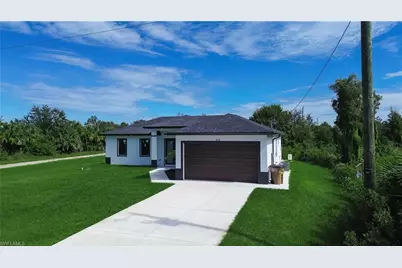 519 Lone Star Ln, Lehigh Acres, FL 33974 - Photo 2