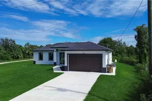 519 Lone Star Ln, Lehigh Acres, FL 33974 - Photo 2