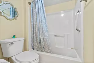 7406 Lake Breeze Dr, Fort Myers, FL 33907 - Photo 24