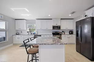 3739 NE 16th Ave, Cape Coral, FL 33909 - Photo 12