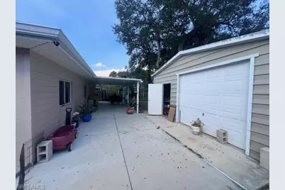 15054 Buckeye Dr, Fort Myers, FL 33905 - Photo 14