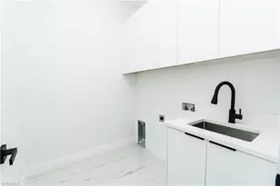 903 NE 23rd St, Cape Coral, FL 33909 - Photo 6