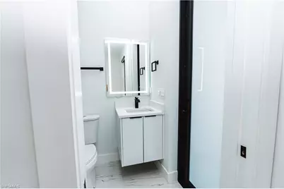 903 NE 23rd St, Cape Coral, FL 33909 - Photo 10