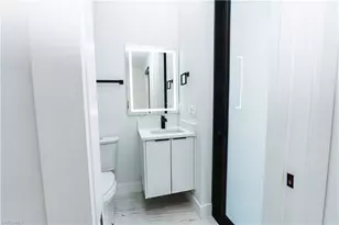 903 NE 23rd St, Cape Coral, FL 33909 - Photo 10