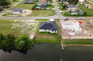 903 NE 23rd St, Cape Coral, FL 33909 - Photo 42