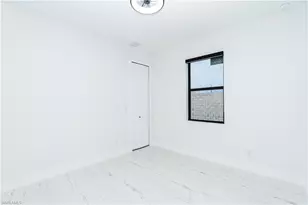 903 NE 23rd St, Cape Coral, FL 33909 - Photo 18