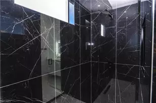 903 NE 23rd St, Cape Coral, FL 33909 - Photo 28