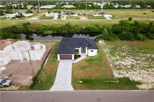 903 NE 23rd St, Cape Coral, FL 33909 - Photo 38