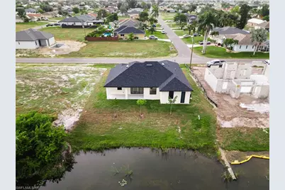 903 NE 23rd St, Cape Coral, FL 33909 - Photo 40